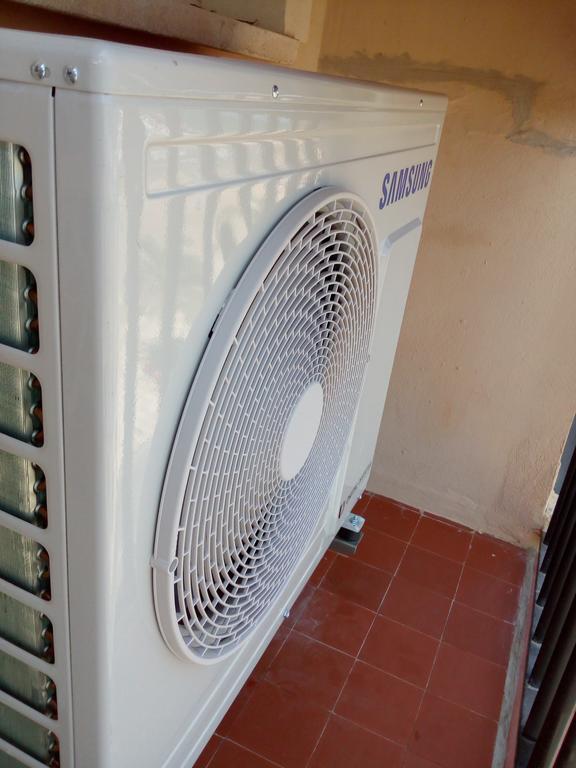 Valencia Port Saplaya Apartment Ngoại thất bức ảnh